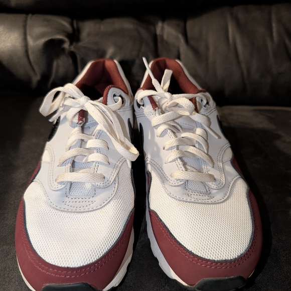 Youth Boys Air Max 1 - Burgundy - size 6 - Picture 2 of 3